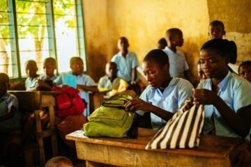 Porträtt av Dzame Shehi i Mwanguda primary school, Kenya
