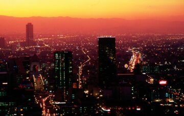Natt över staden Mexico-City, Mexico Natt över staden Mexico-City, Mexico